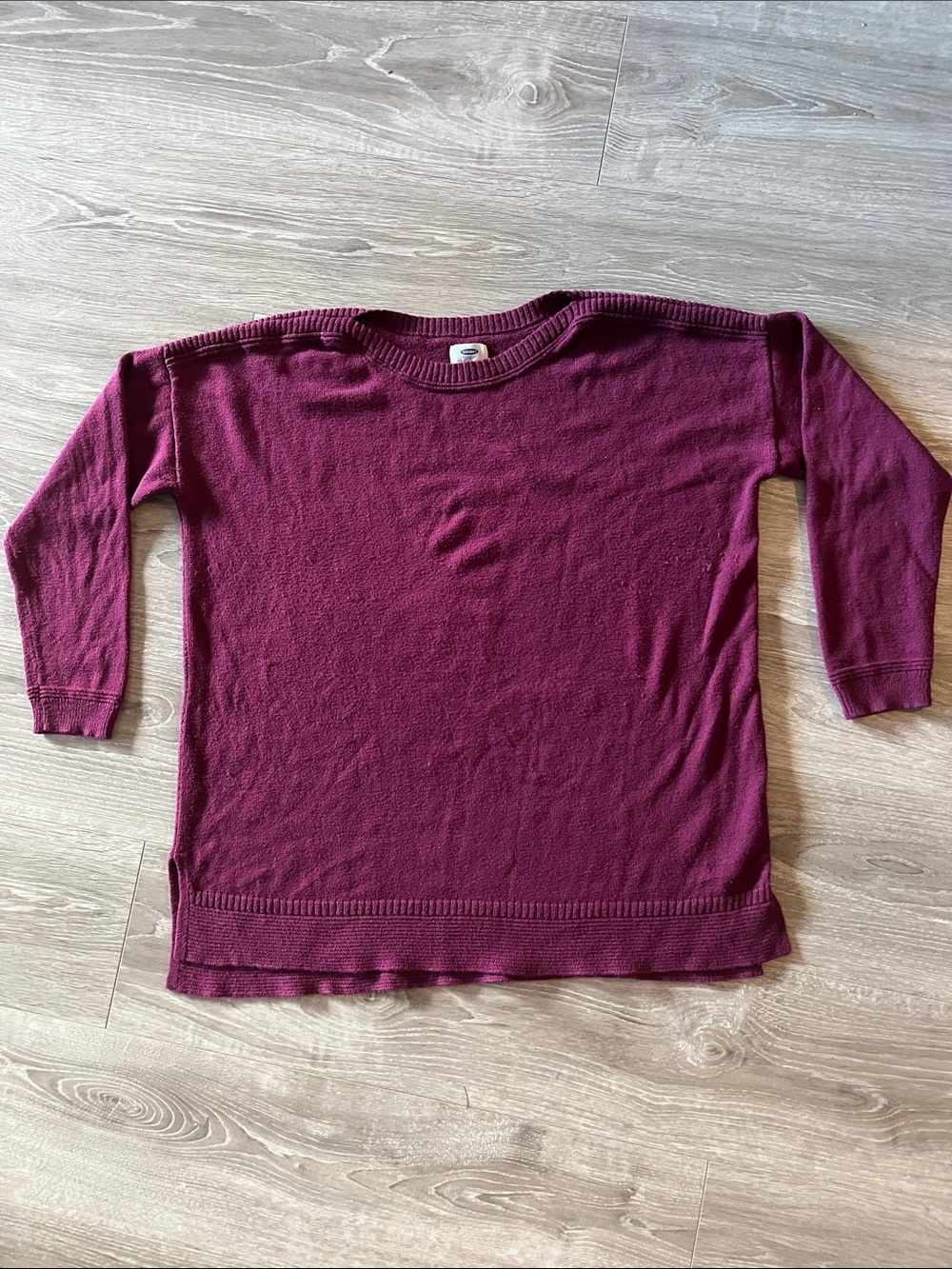 Old Navy Women's XL XXL boxy crew neck drop shoulder Sweater in Wine. 57% cotton